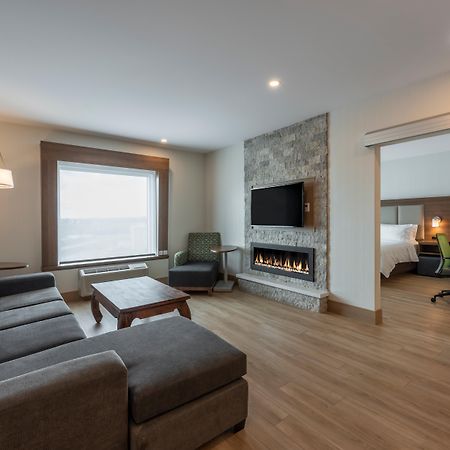Holiday Inn Express & Suites Moncton By Ihg Exteriör bild